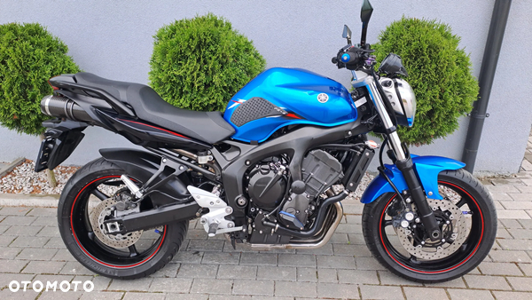 Yamaha FZ6