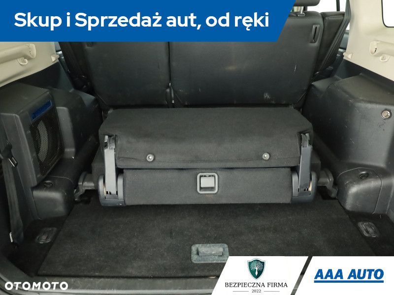 Mitsubishi Pajero - 14