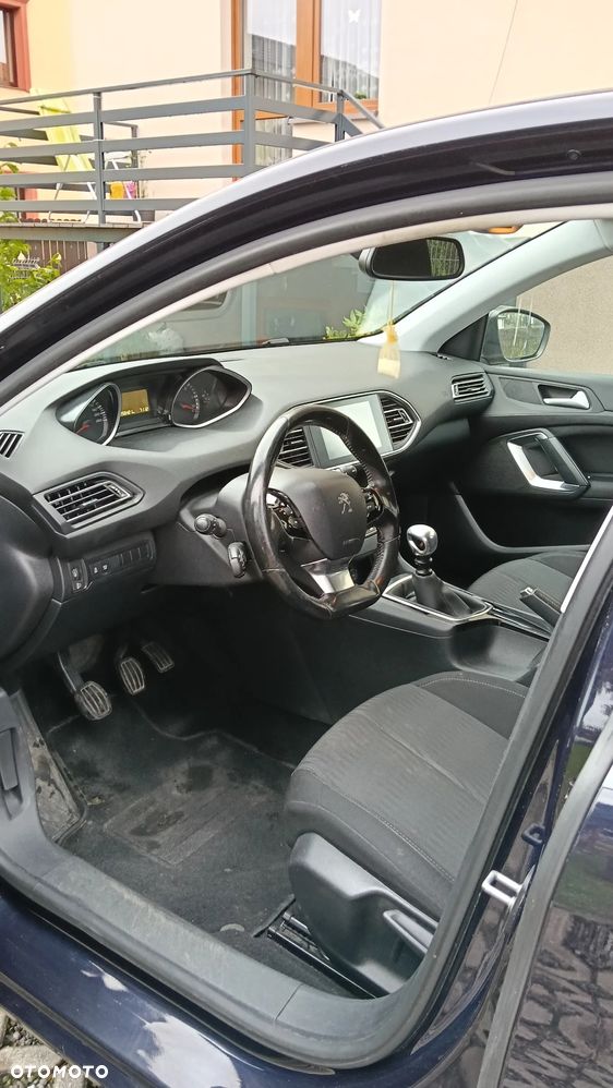 Peugeot 308 BlueHDi 120 Stop & Start Active - 11