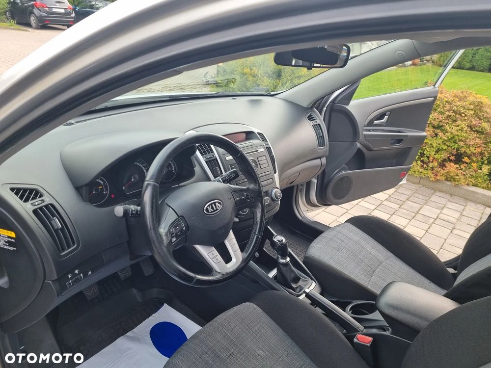 Kia Ceed 1.6 Crdi L - 8