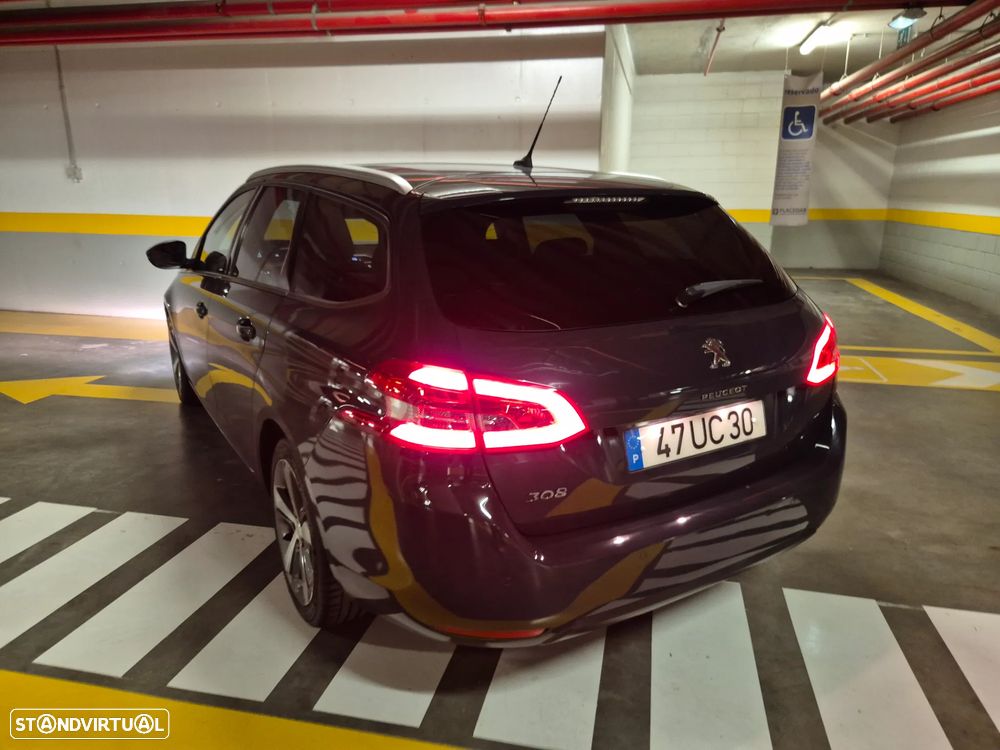 Peugeot 308 SW 1.6 BlueHDi Style - 16