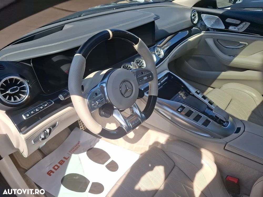 Mercedes-Benz AMG GT 4-door Coupe - 10