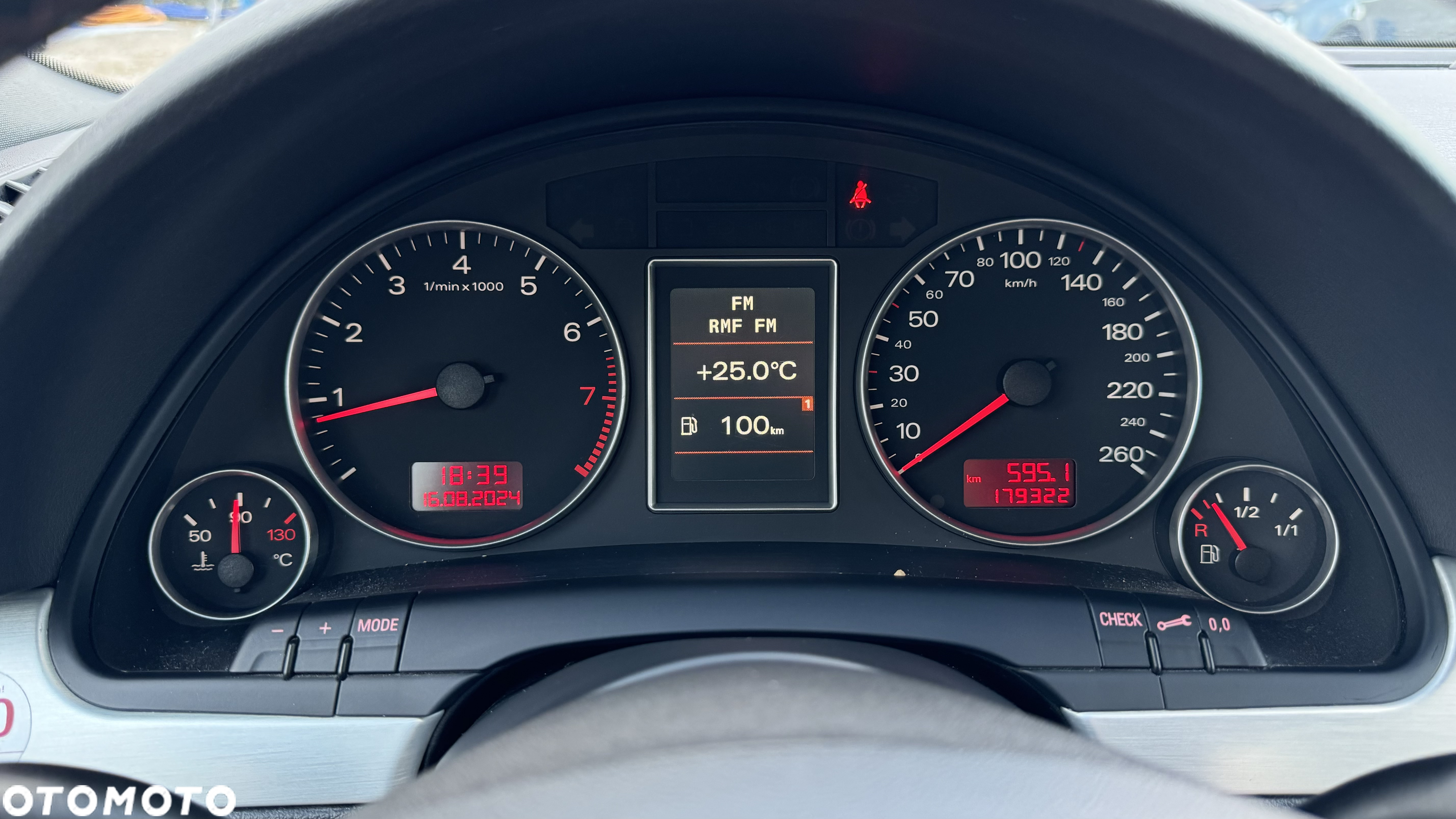 Audi A4 Avant 1.8 T - 27