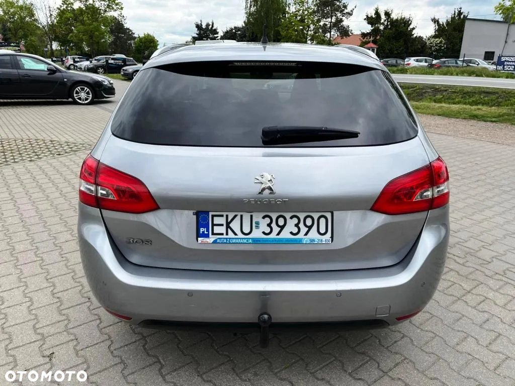 Peugeot 308 SW 1.6 e-HDi Allure S&S - 10