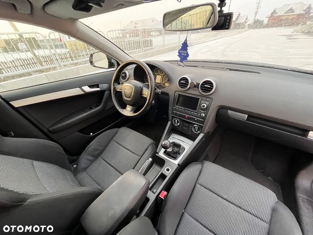 Audi A3 Sportback 2.0 TDI DPF Attraction - 16