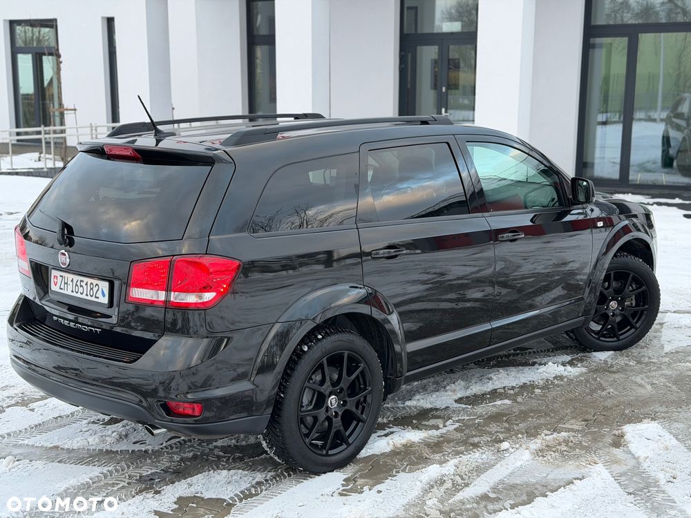 Fiat Freemont 2.0 Multijet 16V DPF Automatik Allrad Black Code - 11