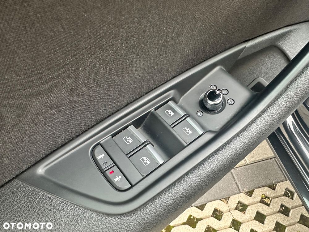 Audi A4 Limousine 1.4 TFSI Sport - 25