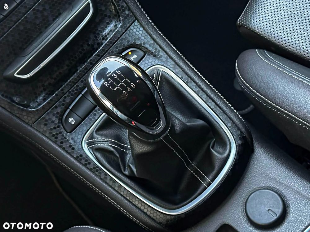 Opel Astra 1.6 CDTI Elite S&S - 38