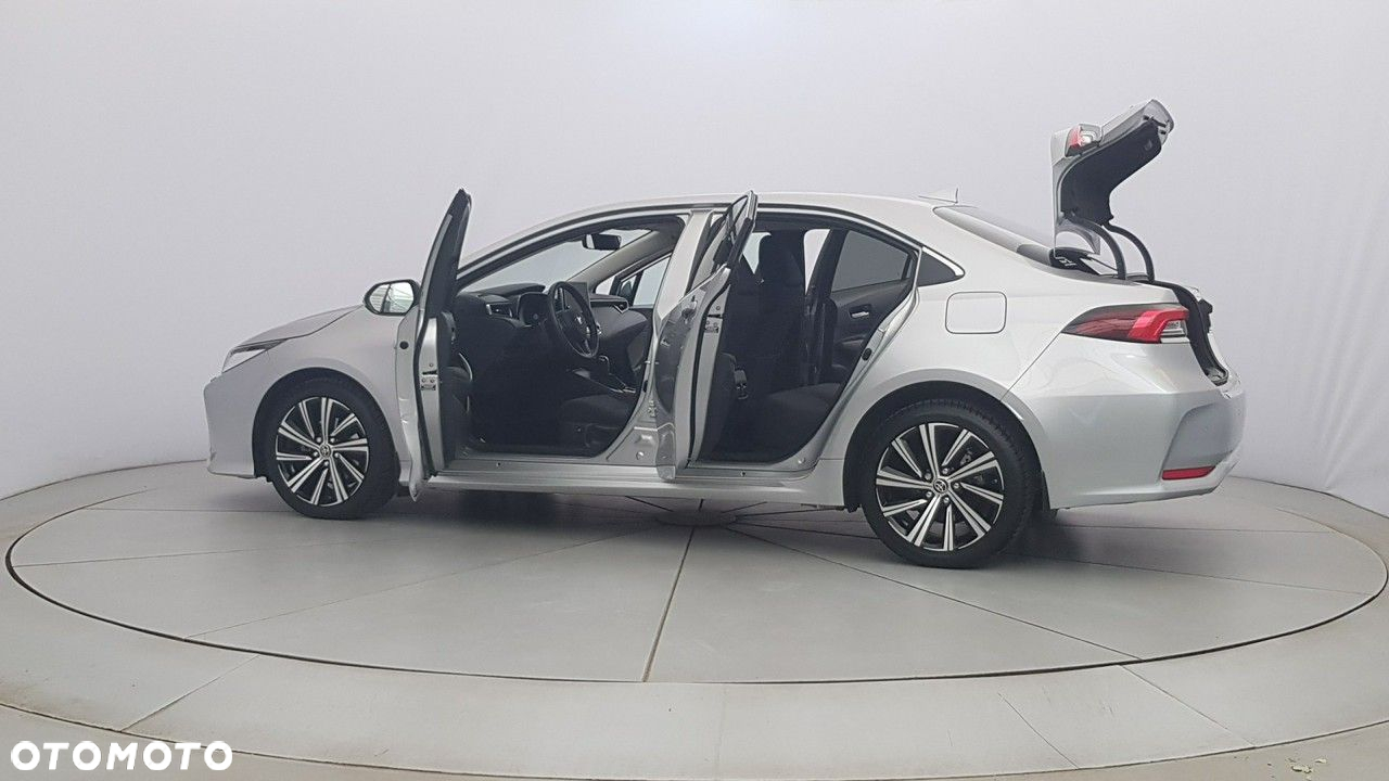 Toyota Corolla - 11