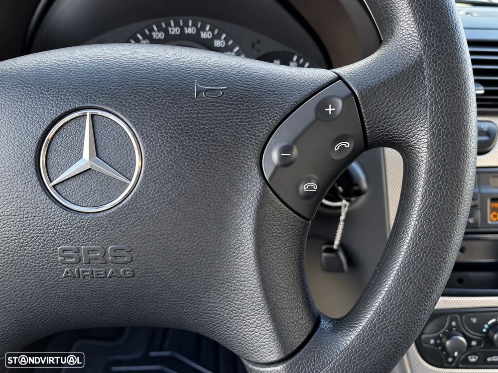 Mercedes-Benz C 220 T CDI Avantgarde - 25