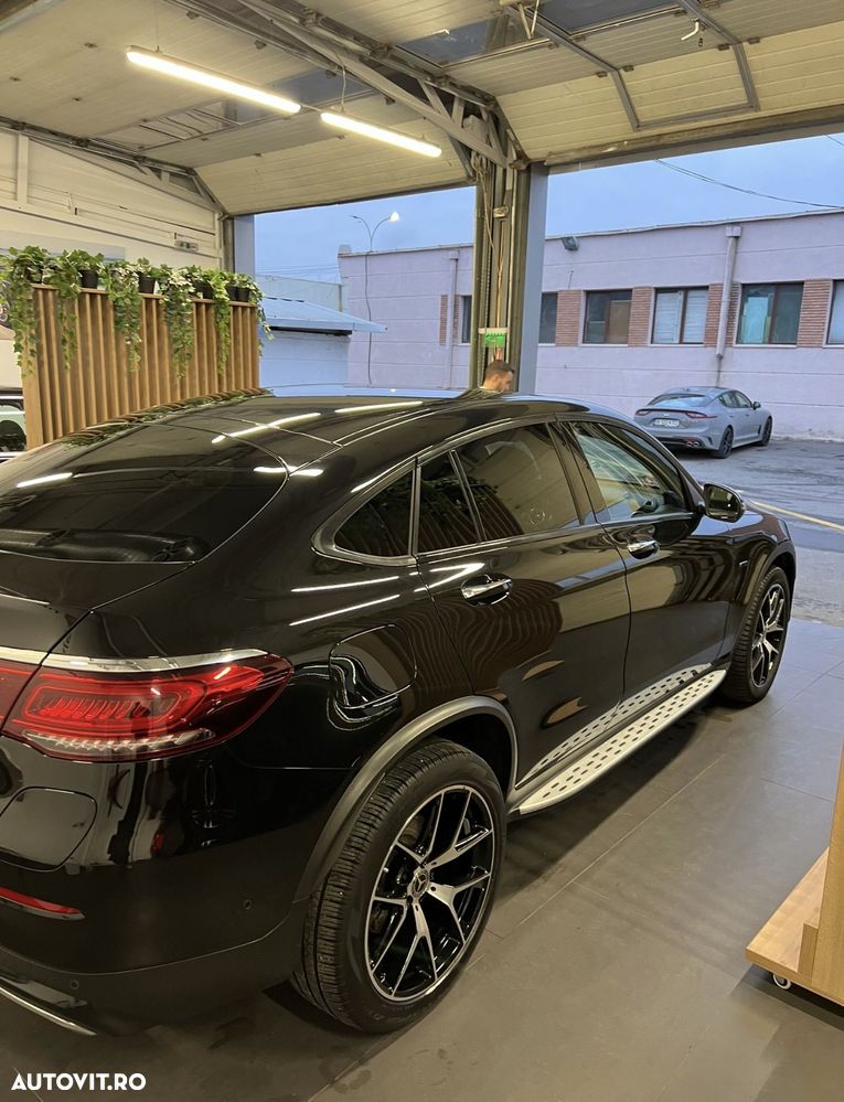 Mercedes-Benz GLC 250 4MATIC 9G-TRONIC AMG Line - 10