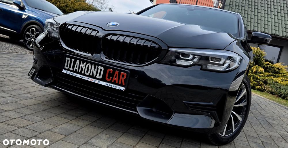 BMW Seria 3 320d xDrive Sport Line Shadow sport - 1