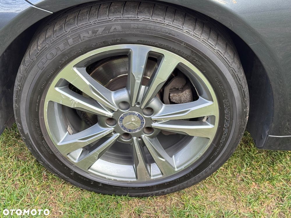 Mercedes-Benz Klasa E - 36