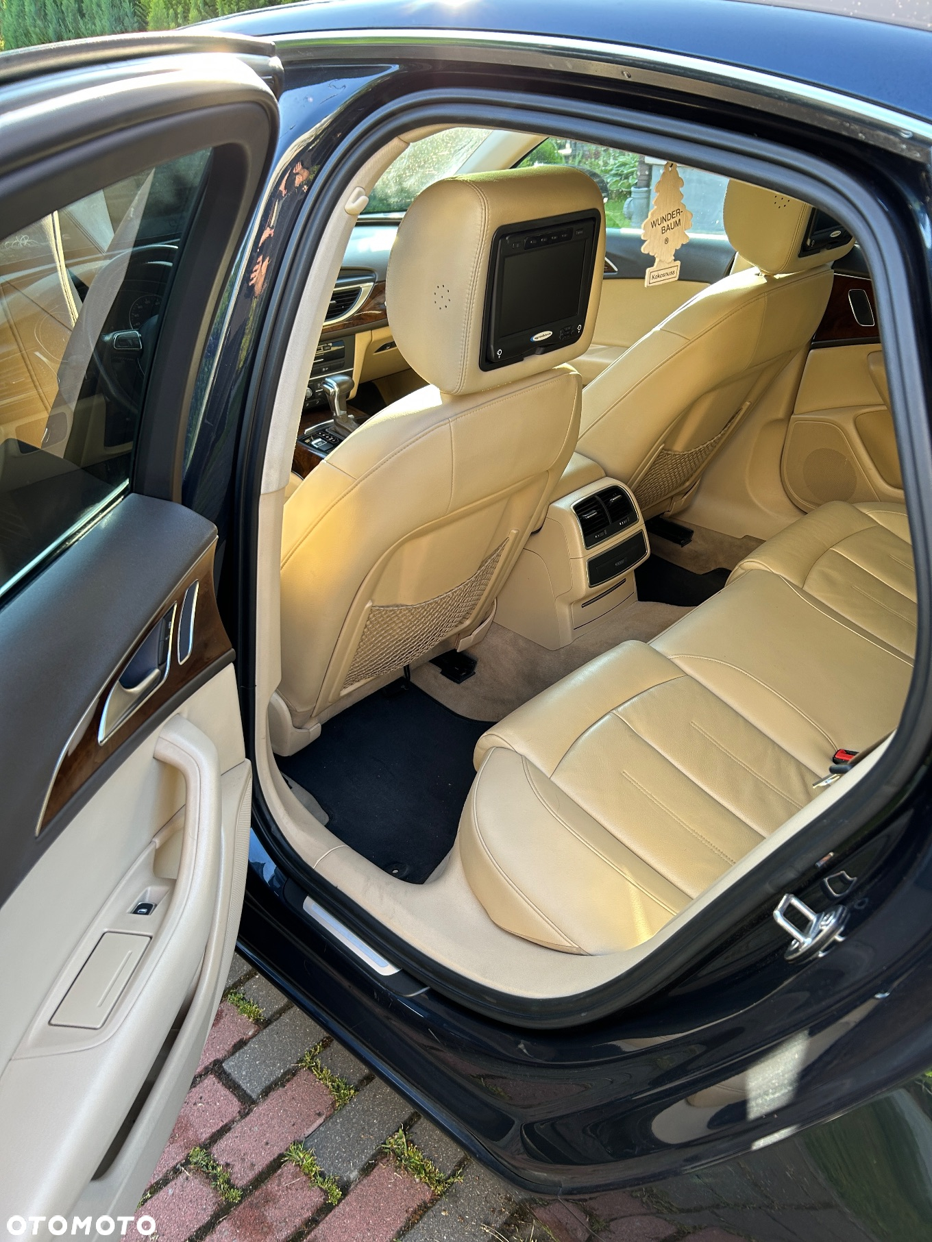 Audi A6 - 13