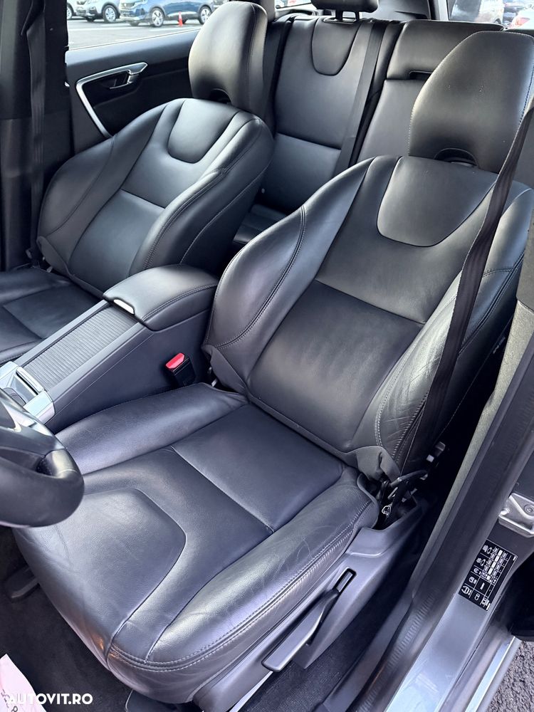 Volvo XC 60 D4 Geartronic Kinetic - 17