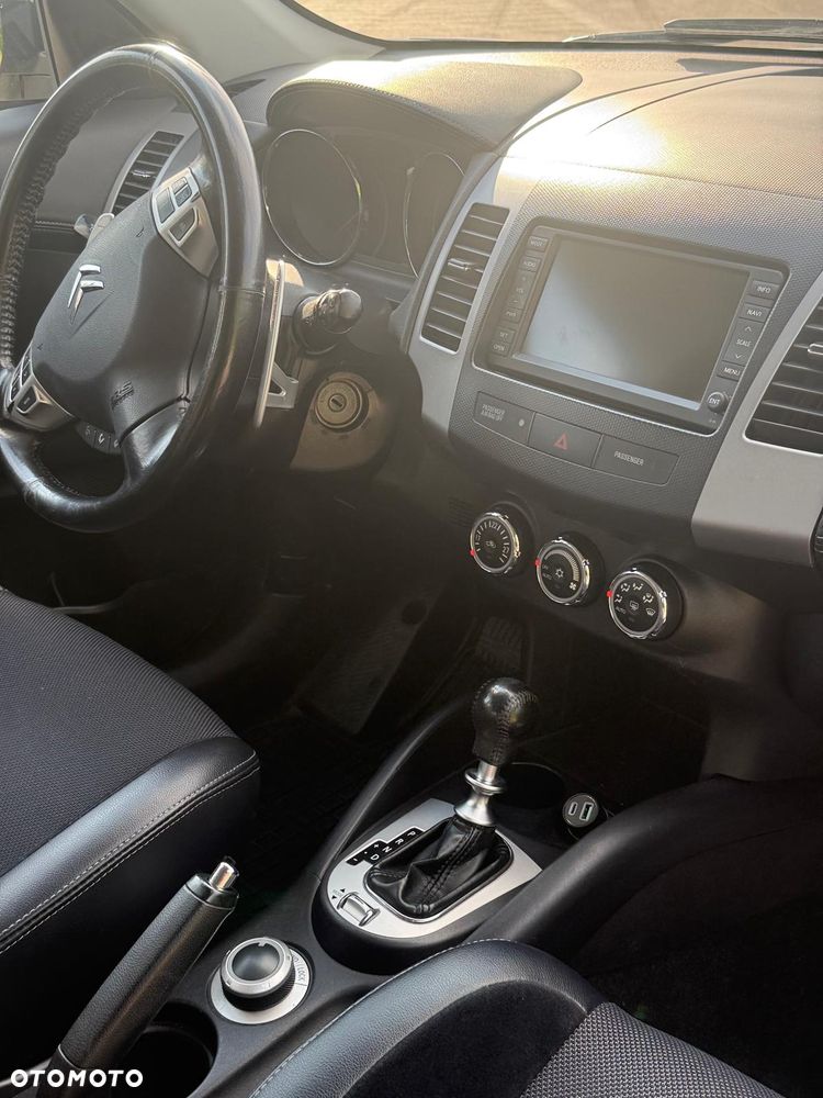 Citroën C-Crosser 2.2 HDi Exclusive DCS - 12
