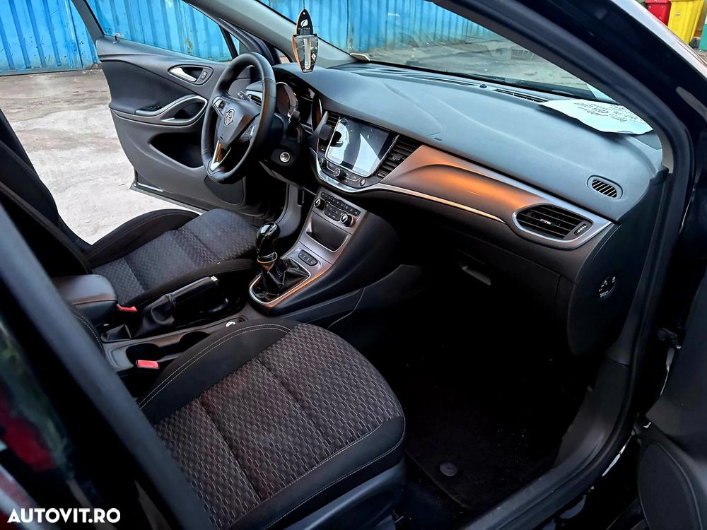 Opel Astra 1.6 CDTI DPF ecoFLEX TourerStart/Stop Exklusiv - 18