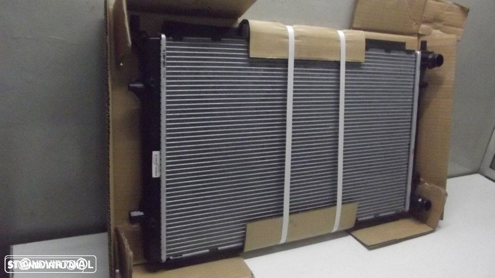 Audi A3 ou Seat, ou Skoda, Golf V 1.4 e 2.0 radiador - 2