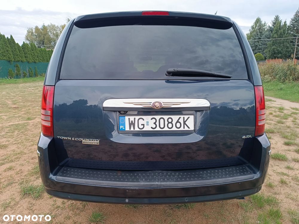 Chrysler Town & Country 4.0 Limited - 4