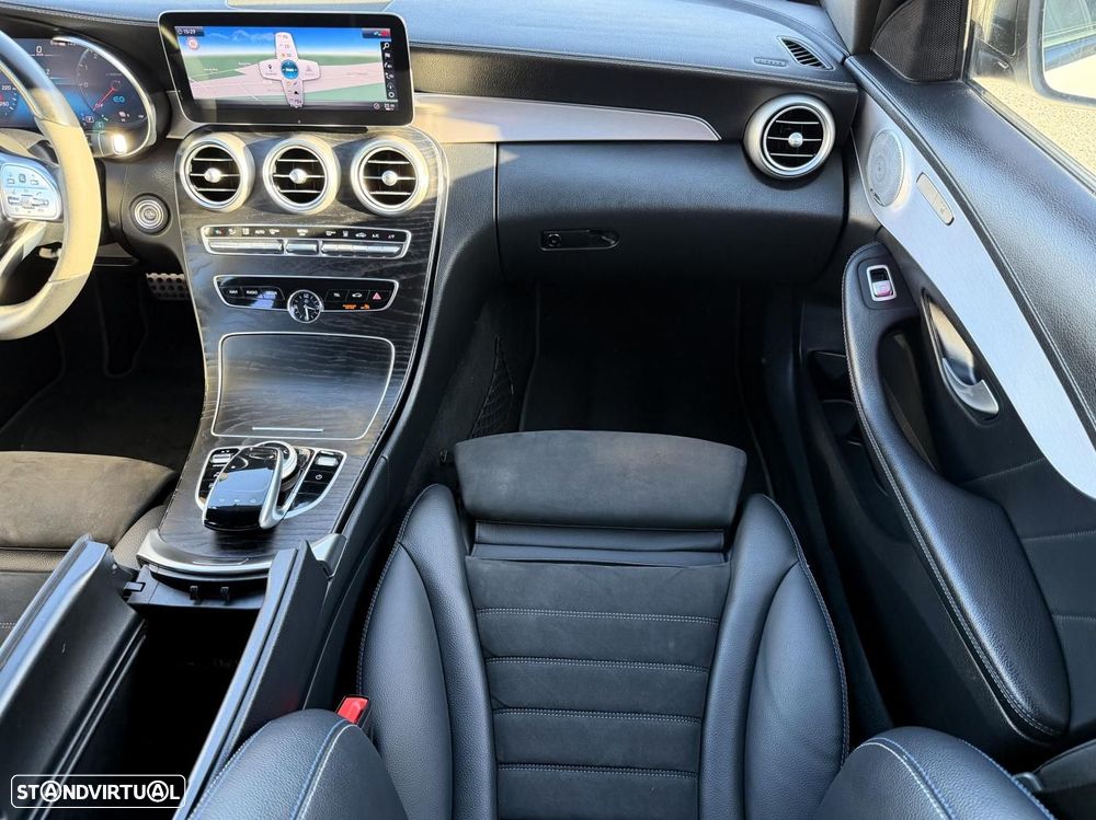 Mercedes-Benz C 300 - 31