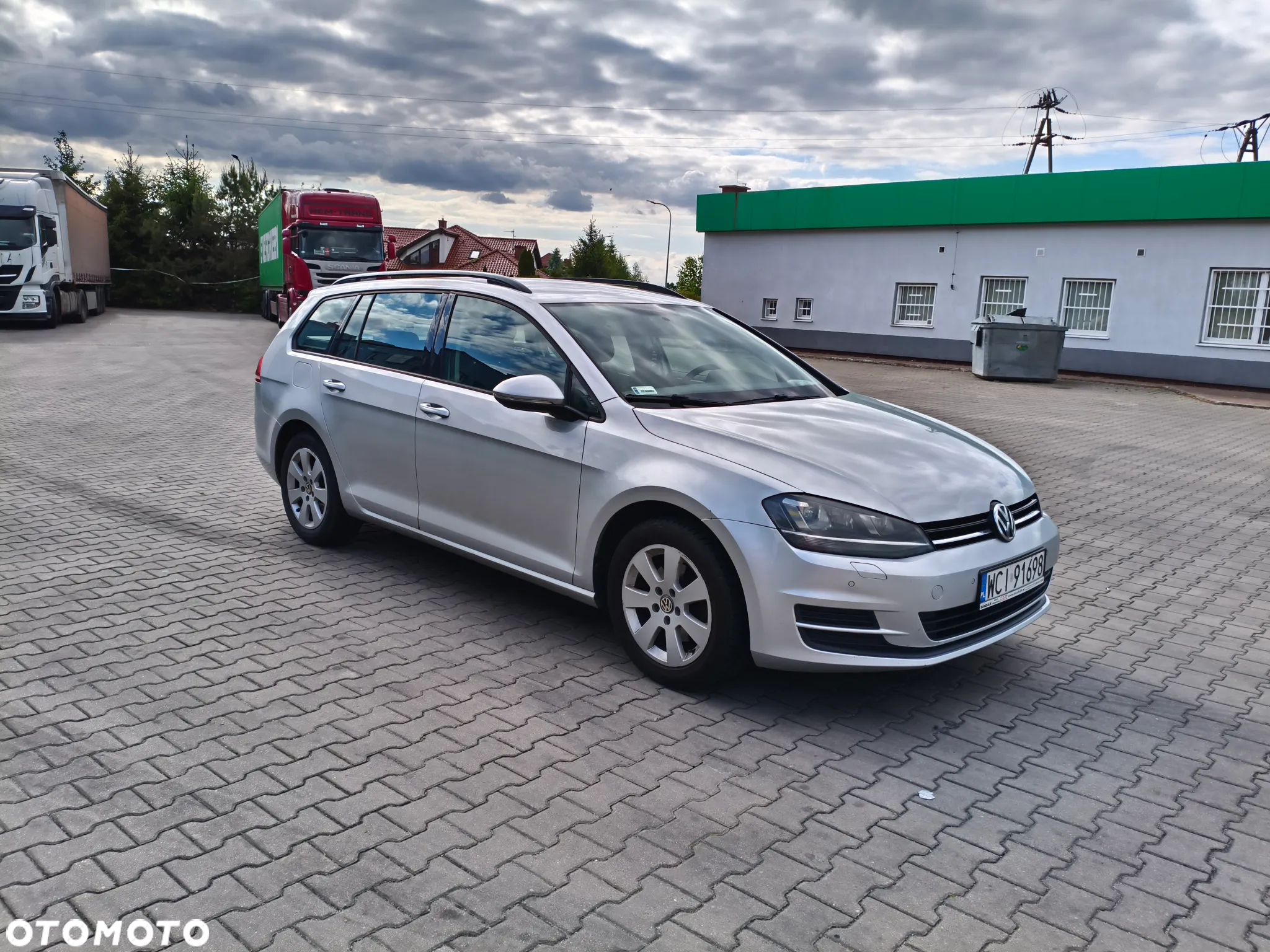 Volkswagen Golf VII 1.6 TDI BMT Comfortline DSG - 3