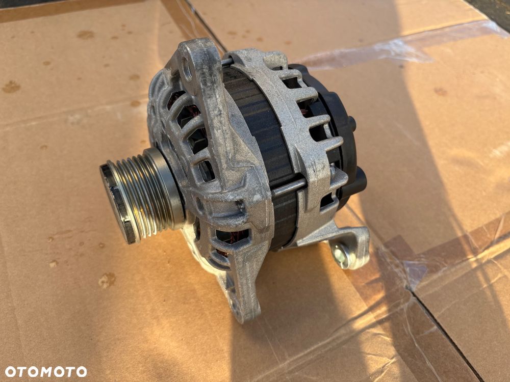 Alternator Iveco Daily 3.0 5801580939 nowy oryginał - 2