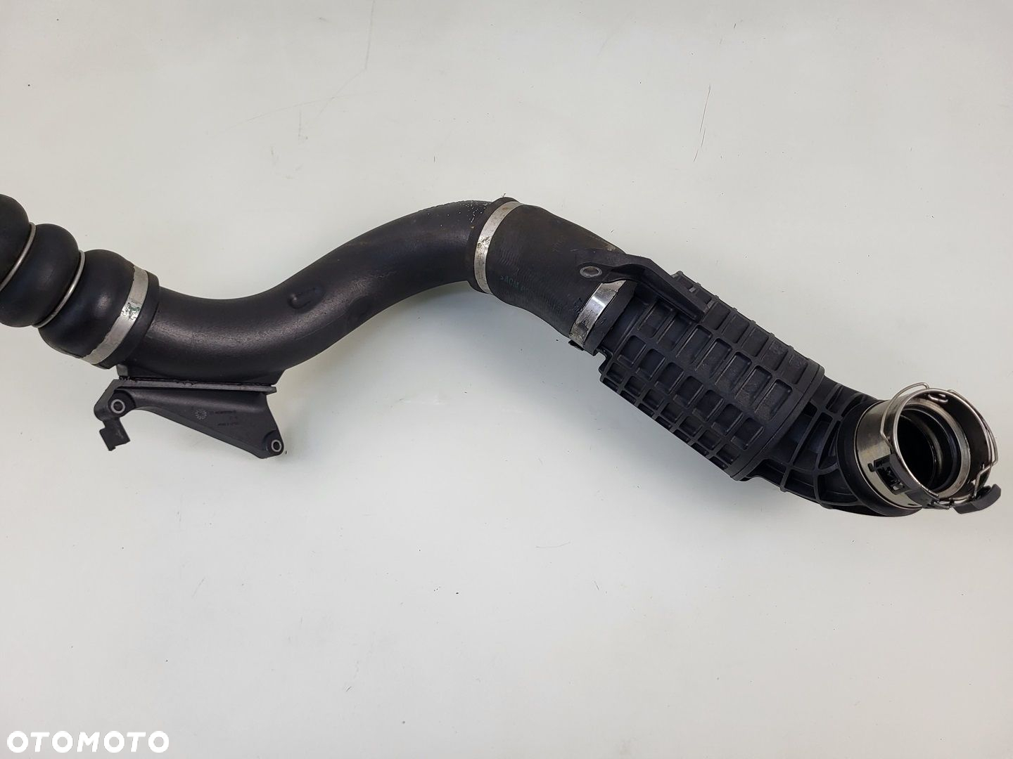 przewód powietrza rura intercoolera 2.0d B47 BMW 2 F45 F46 8577233 - 5