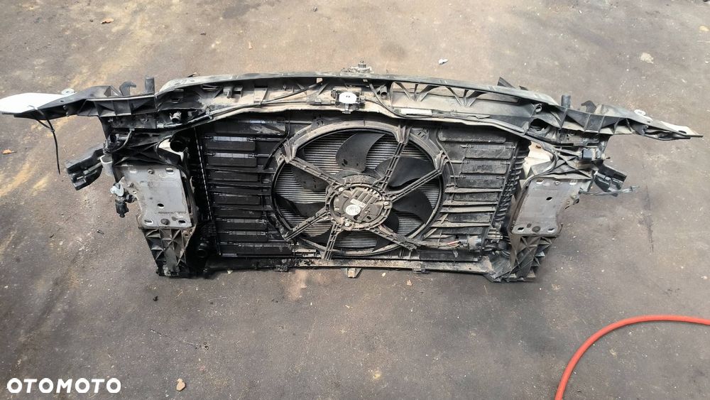 PAS PRZEDNI AUDI A4 B9 S-LINE 2.0 TFSI 8W - 7