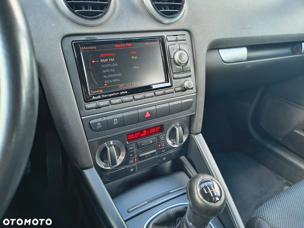 Audi A3 Sportback 1.6 TDI Attraction - 25