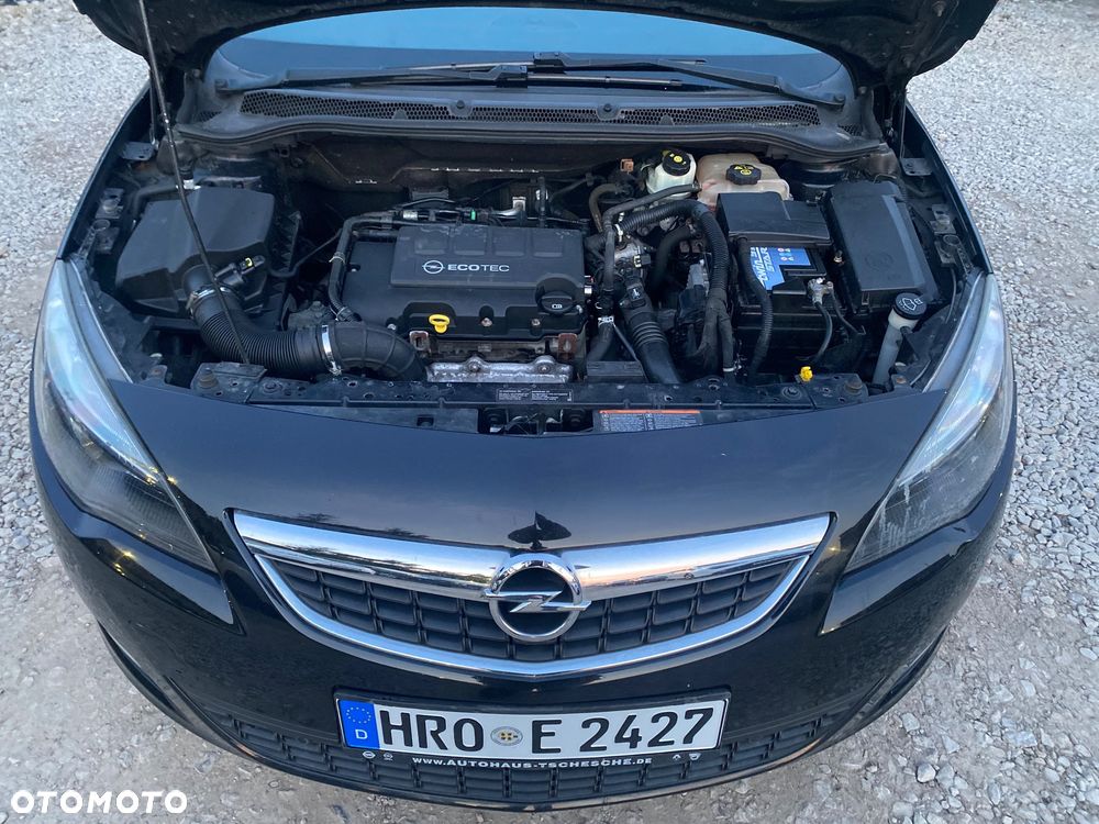 Opel Astra 1.4 Turbo Cosmo - 17