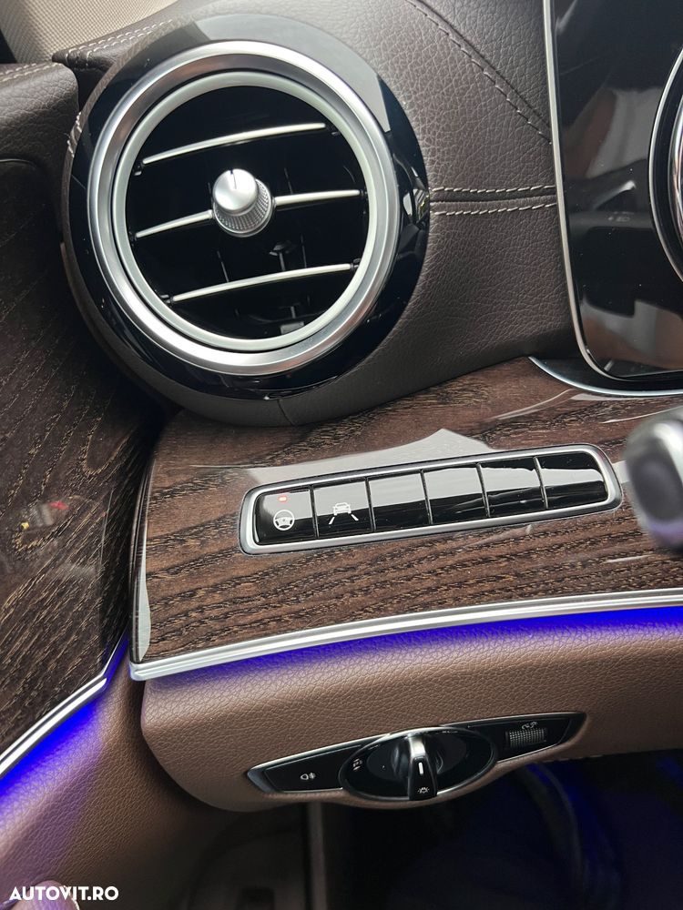 Mercedes-Benz E 220 d 4MATIC 9G-TRONIC Exclusive - 6