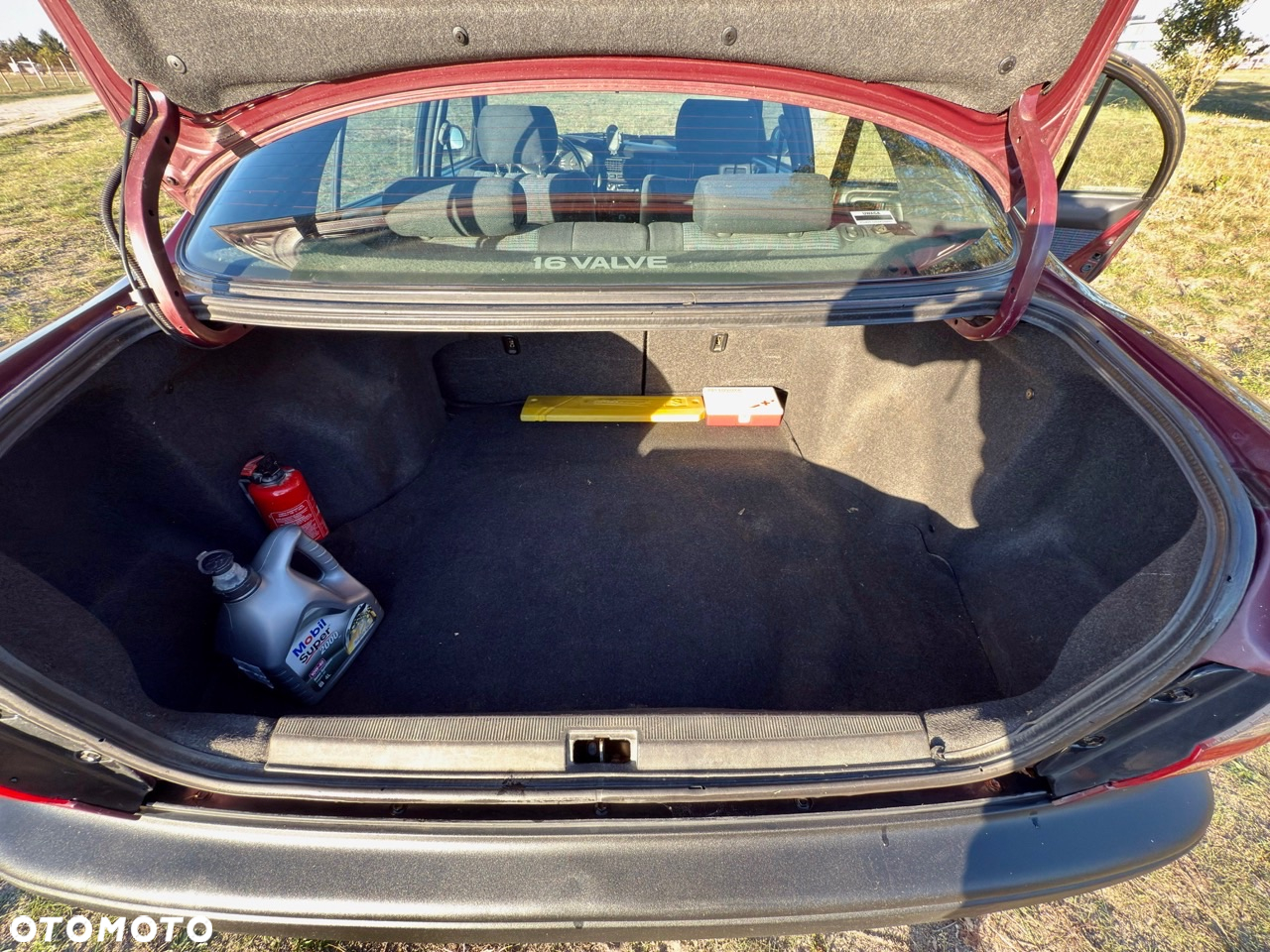 Toyota Carina - 8