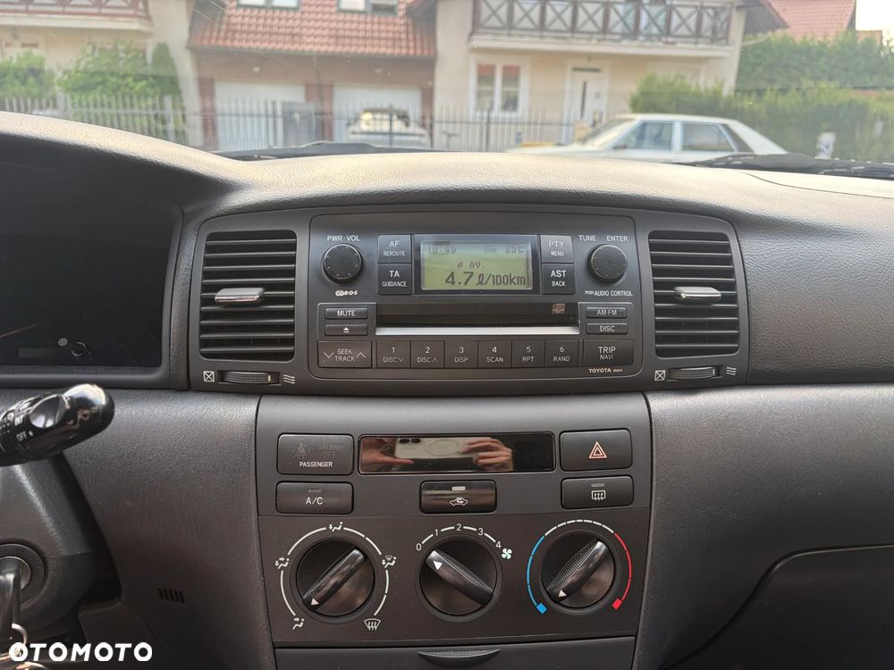 Toyota Corolla 1.4 D-4D Luna - 9