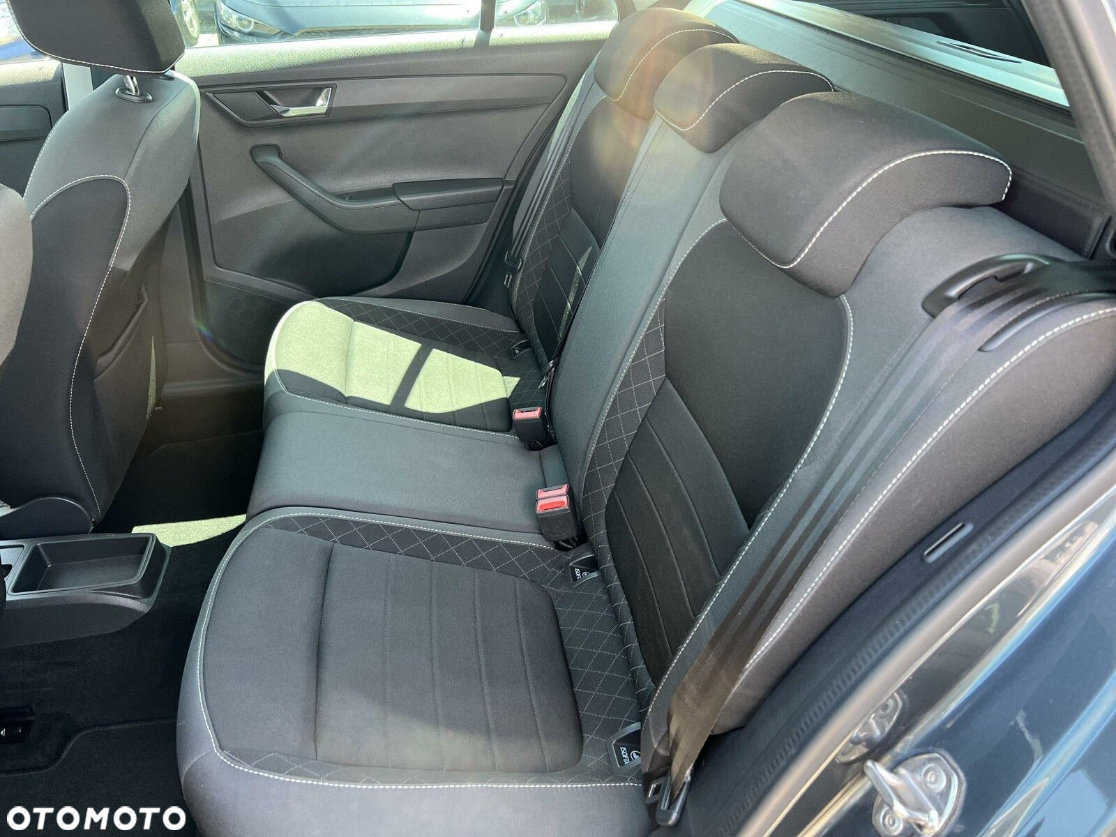 Skoda Fabia 1.0 TSI Ambition Plus DSG - 11