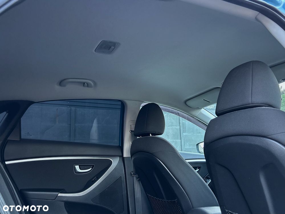 Hyundai i30 1.6 GDI Comfort - 21
