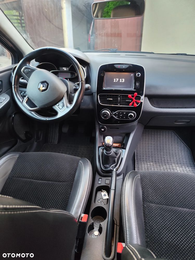 Renault Clio - 7