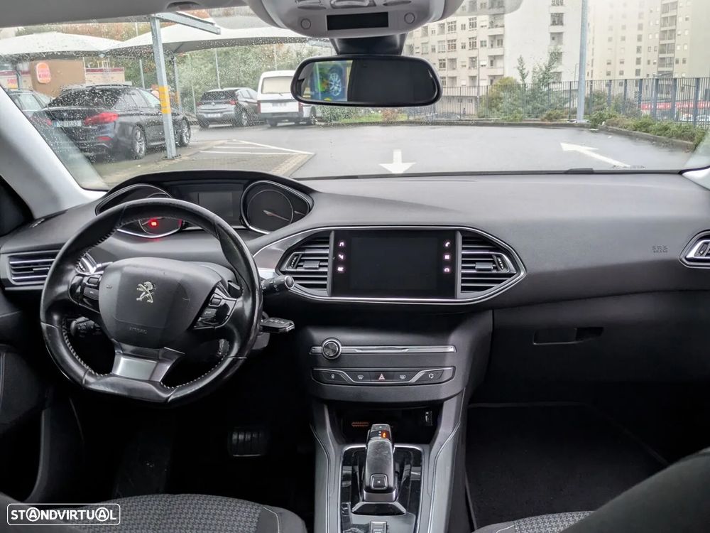 Peugeot 308 SW BlueHDi 130 EAT8 Stop & Start Active - 9
