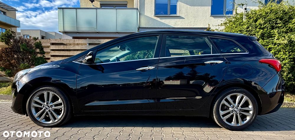 Hyundai i30 1.6 GDI Premium - 10