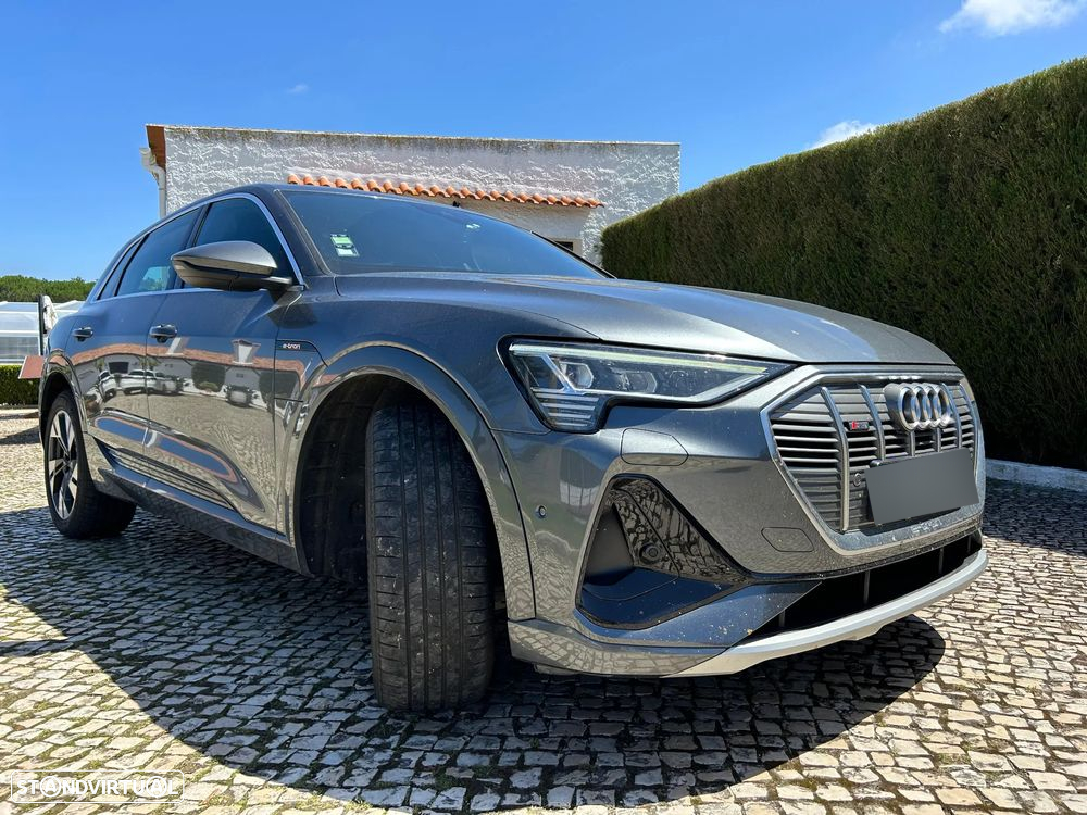Audi e-tron 55 quattro S line - 27