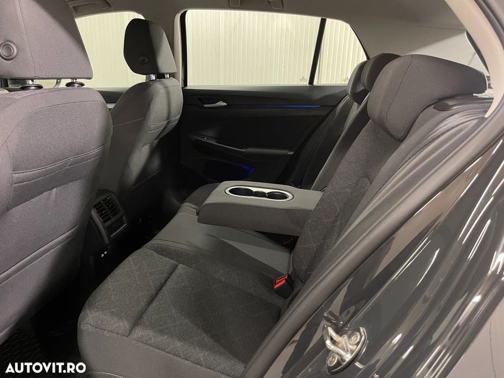 Volkswagen Golf 1.0 TSI Life - 12