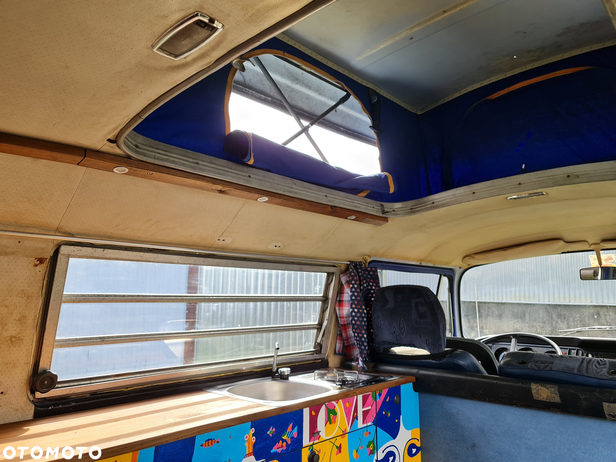 Volkswagen Transporter - 11