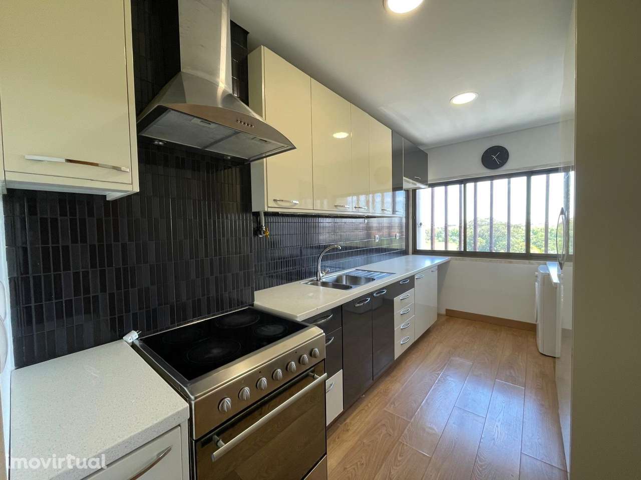 T2 na Venda Nova | A 300m do Metro Amadora Este | Pronto a Habitar - Grande imagem: 4/21