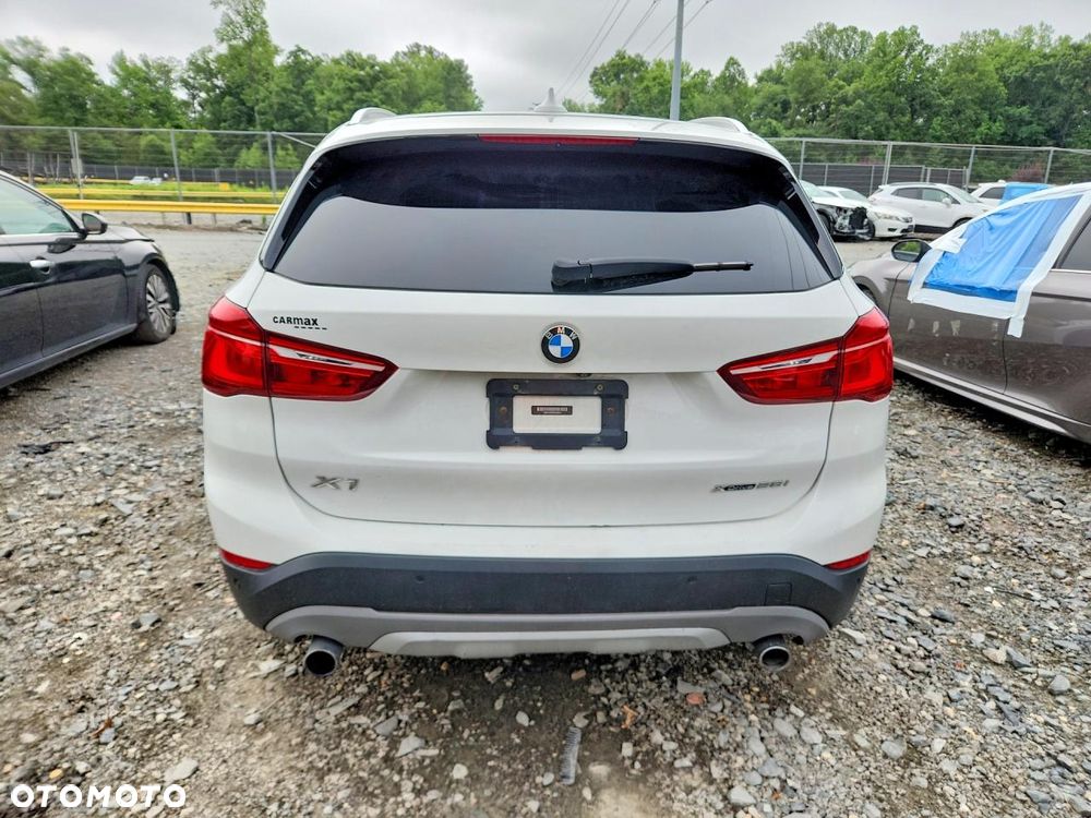 BMW X1 - 5