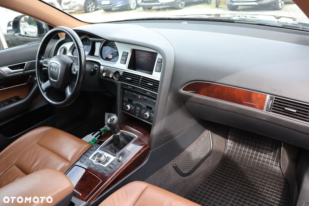 Audi A6 ver-avant-2-0-tdi-dpf - 10