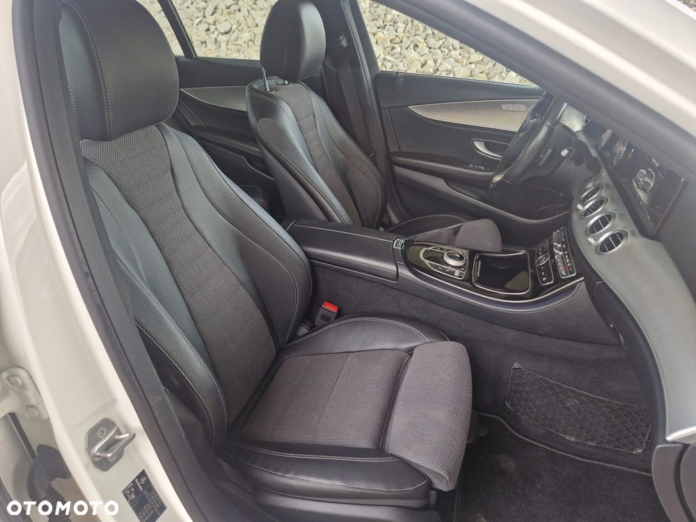 Mercedes-Benz Klasa E 220 d 9G-TRONIC - 10