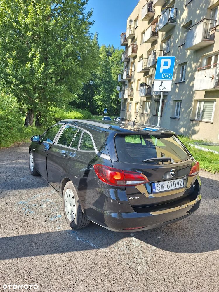 Opel Astra 1.6 CDTI Dynamic S&S - 4
