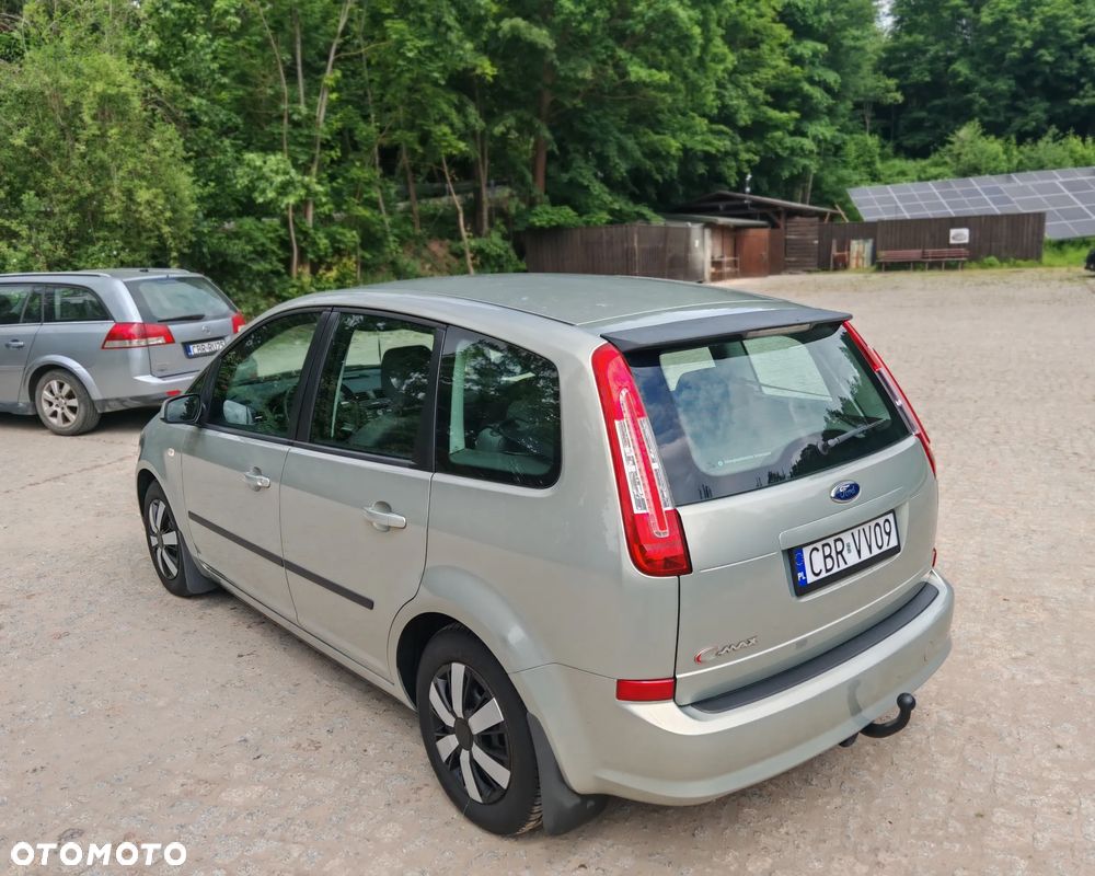 Ford C-MAX - 11