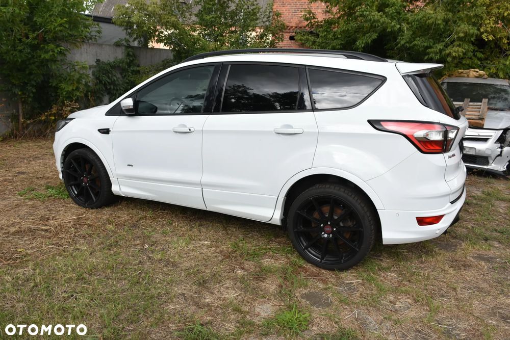 Ford Kuga 2.0 TDCi 4x4 ST-Line - 5