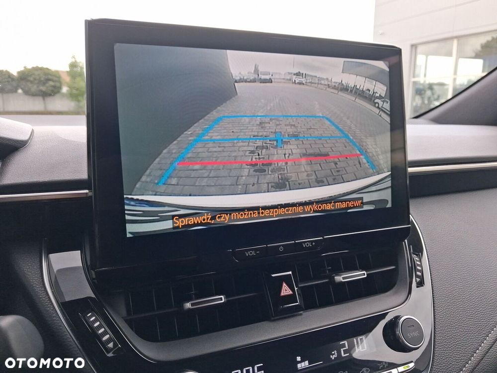 Toyota Corolla 1.8 Hybrid Comfort - 24