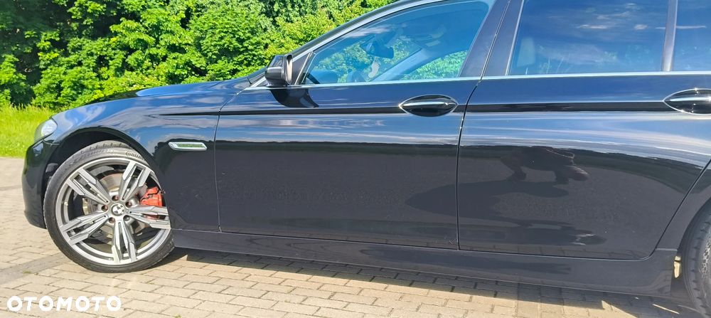 BMW Seria 5 520d xDrive Luxury Line - 4